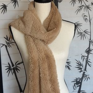 NWOT Soft warm scarf